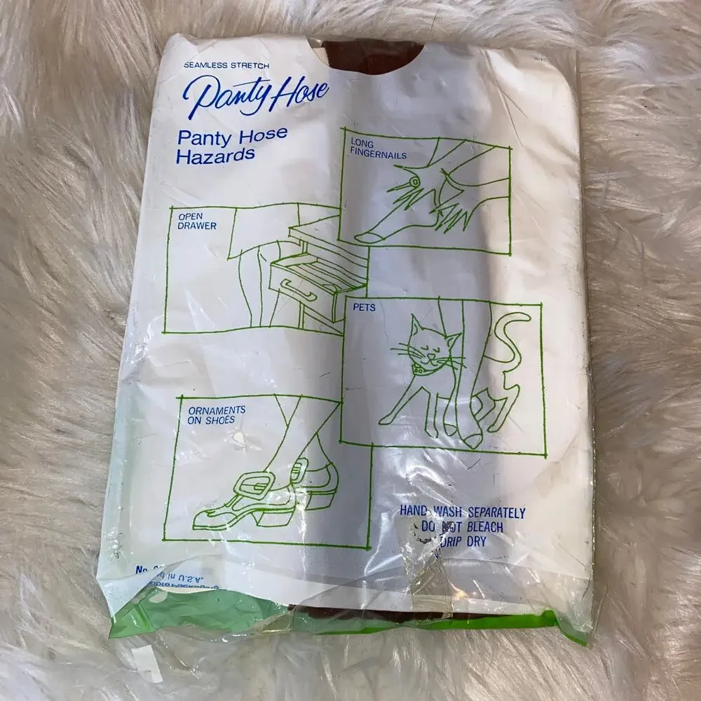 Durham Hosiery Mills Vintage Nylon Panty hose Small/Medium Brown Mist